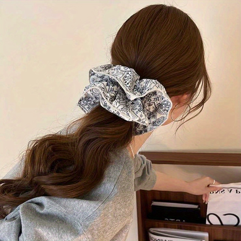 Eleganti accessori per capelli - Travel Accessories Aesthetic recensione e prezzo