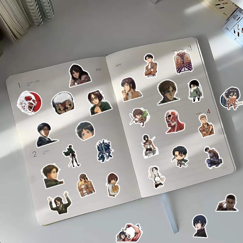 60 Pezzi Adesivi Anime Attack  - Luggage Cover Protector recensione e prezzo